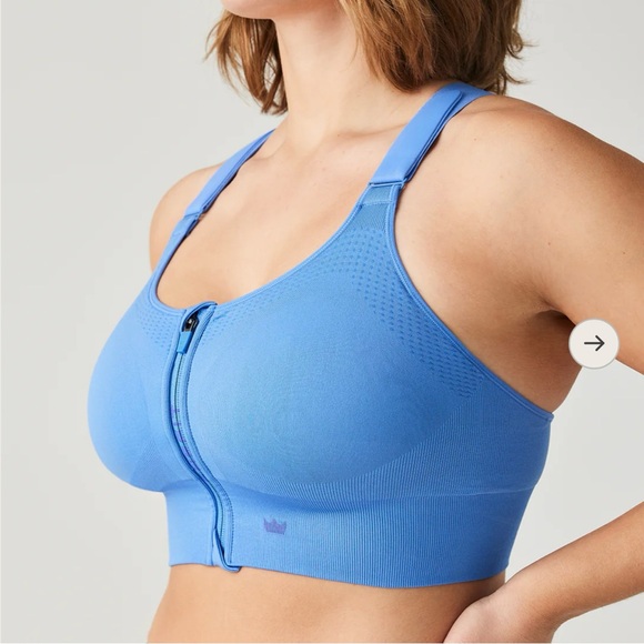 SHEFIT “Low Impact Sports Bra” - Picture 2 of 11